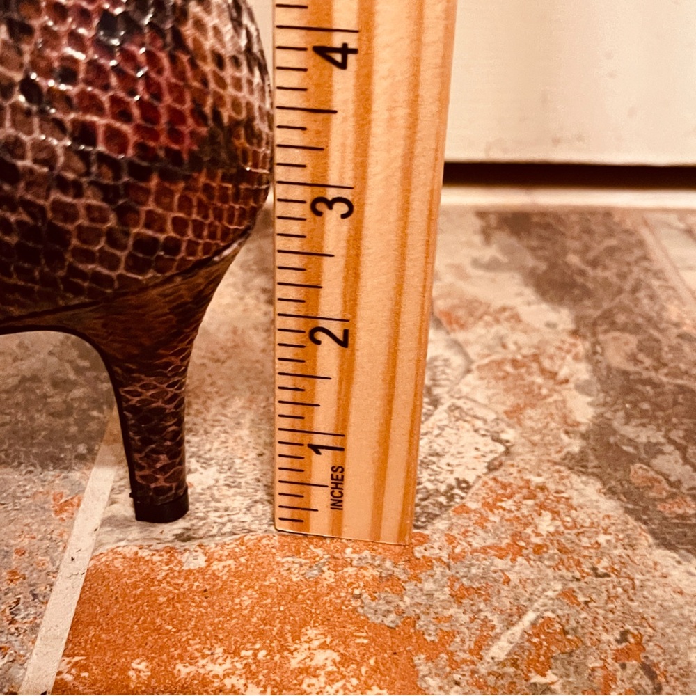 Nwob! Stunning Nine West Python Print Pumps! - image 8